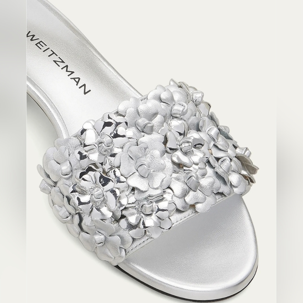 Size 5.5 - 🆕️ Stuart Weitzman Meadow Metallic Leather Floral Sandals $475